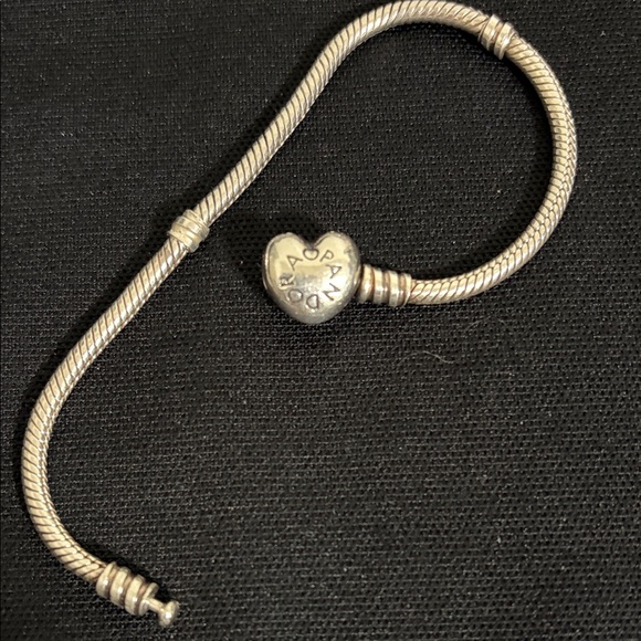 Pandora Silver Heart Charm Bracelet - Picture 3 of 4